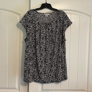 Liz Claiborne cap sleeve blouse